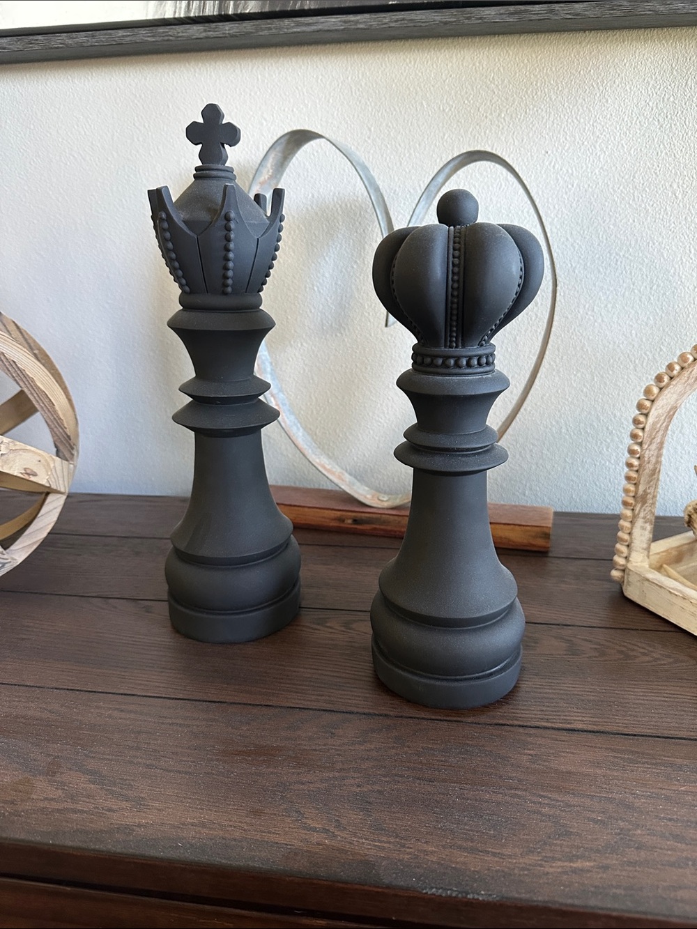 Decorative Chess King & Queen Statues - Matte Black